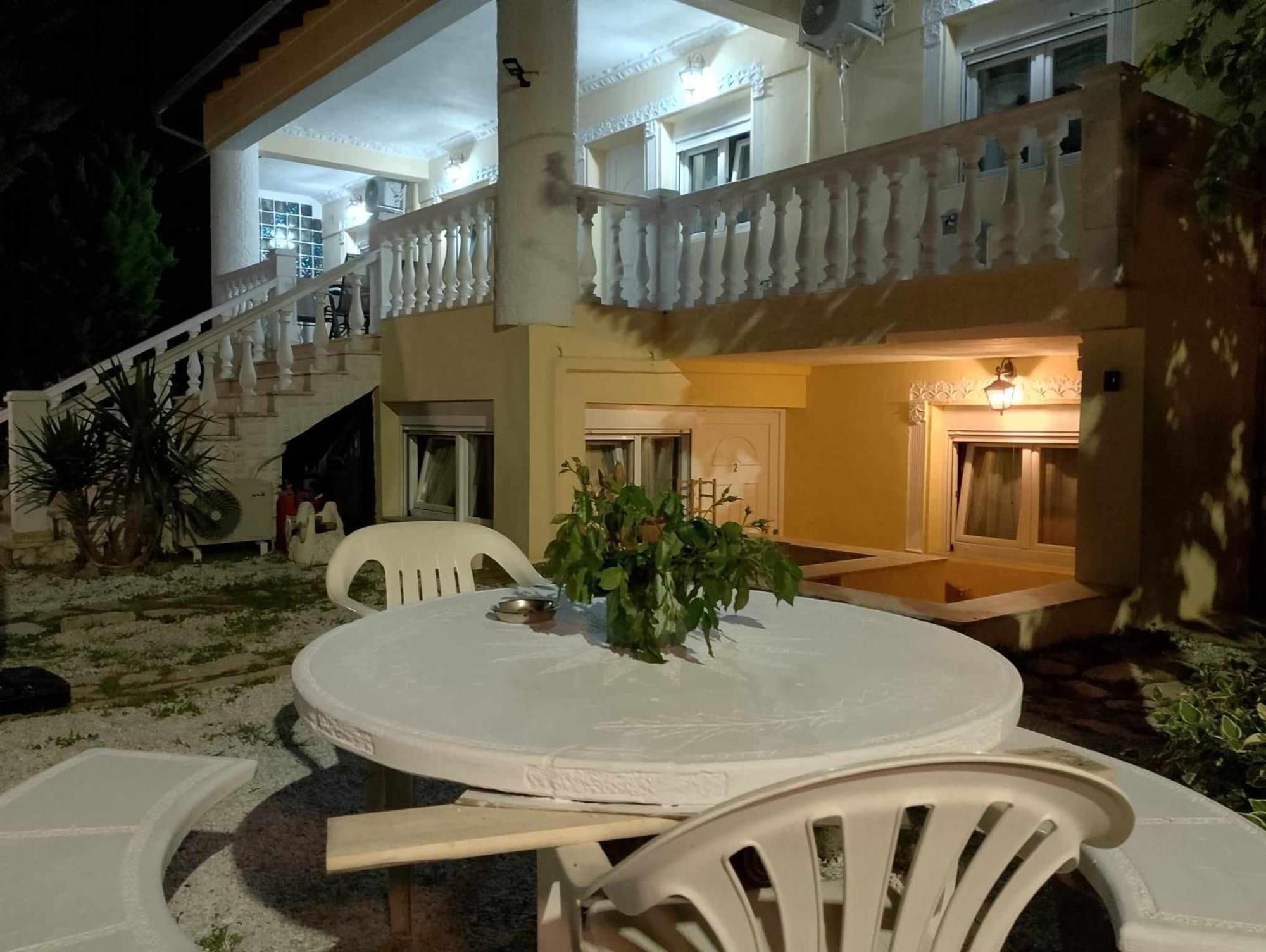 Plaza Apartments Vrasná Extérieur photo